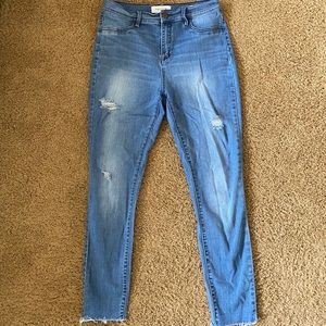 PacSun Size 28 Ripped Ankle Jeans